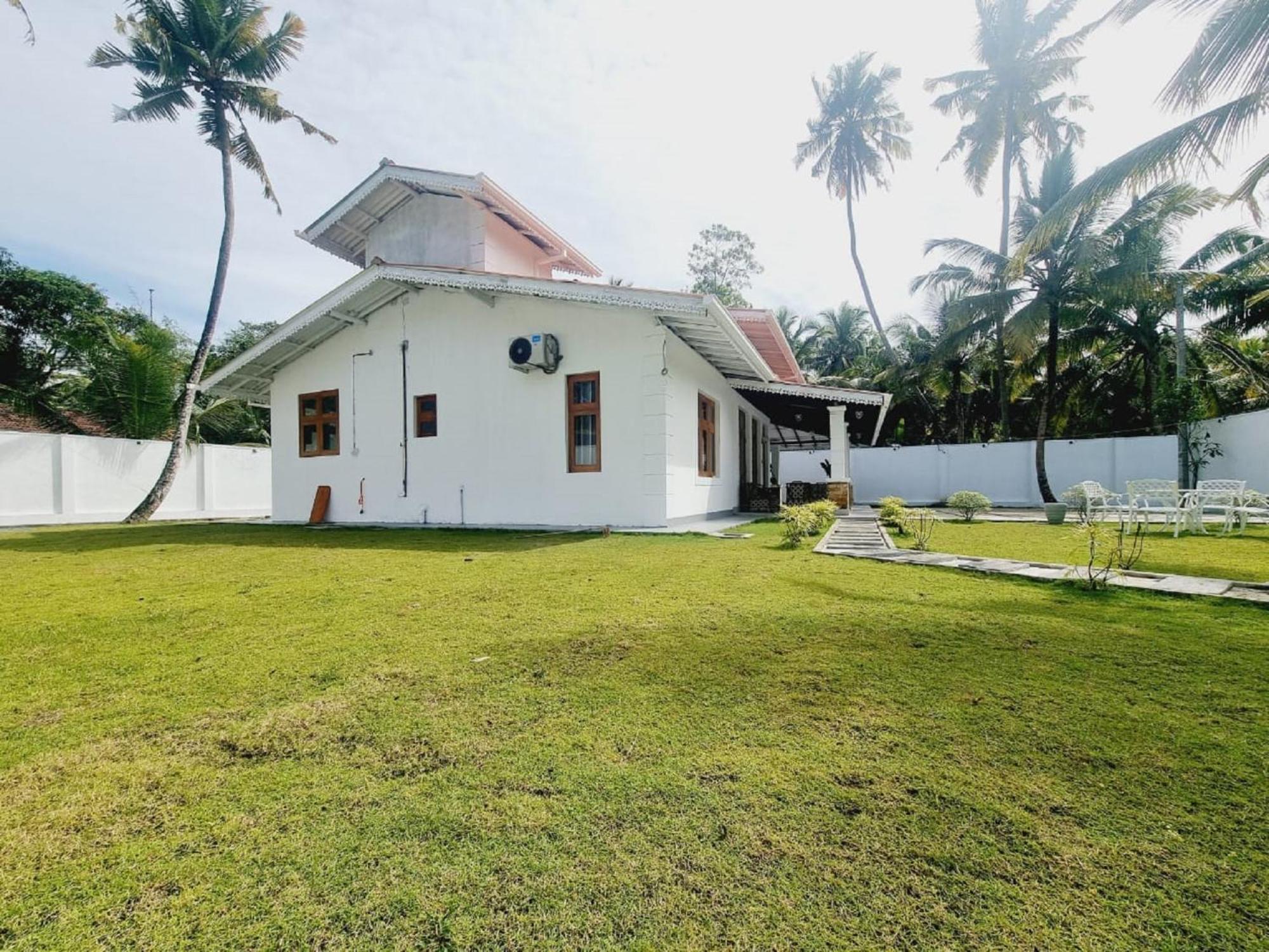 Villa The Calm Ahangama